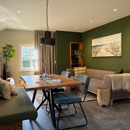 It Gasthus Apartment Baaiduinen Exterior photo
