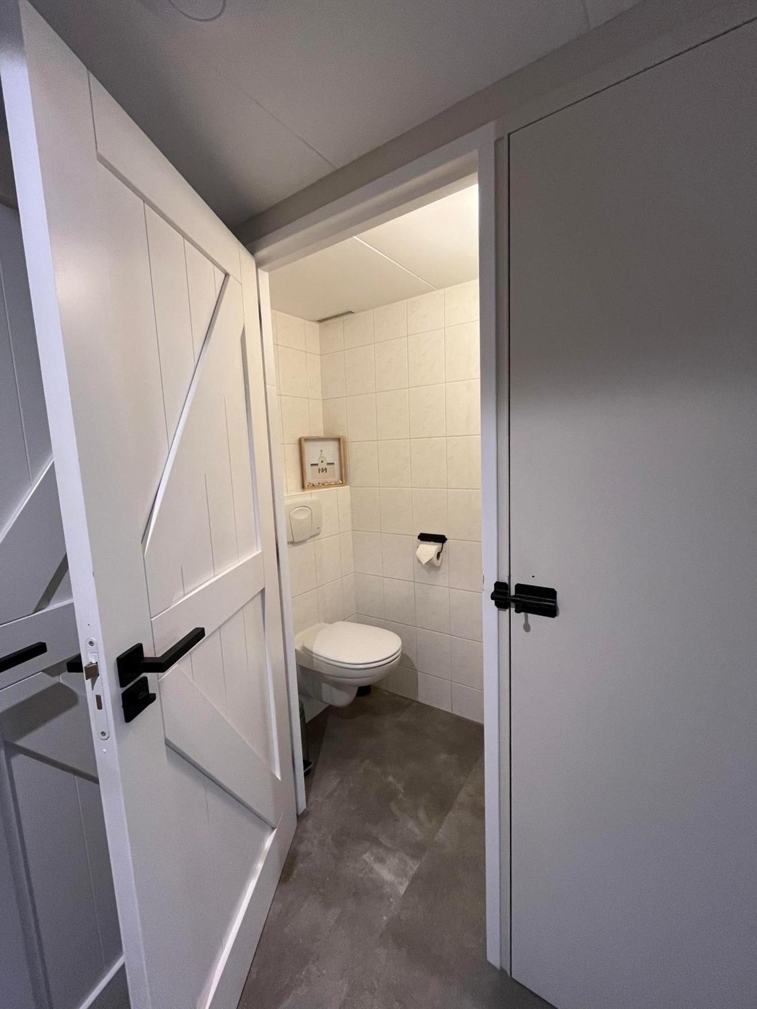 It Gasthus Apartment Baaiduinen Exterior photo